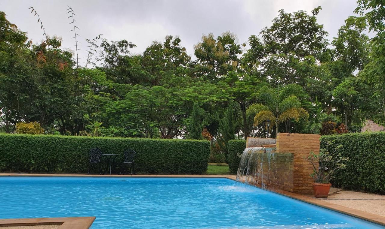 Nan Noble House Garden Resort Bagian luar foto