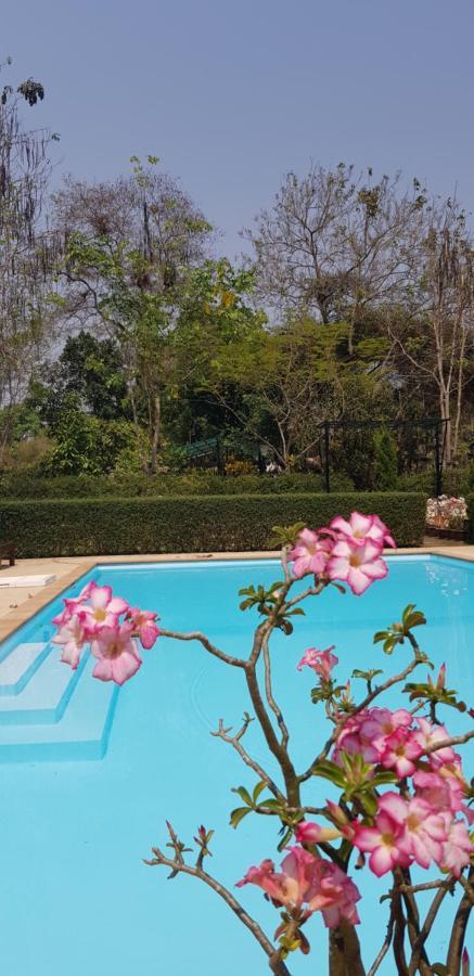 Nan Noble House Garden Resort Bagian luar foto